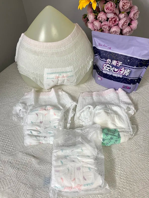 Hot Sale Disposable Women's Menstrual Underwear Sanitary Pants with Anionic Reassurance Pants